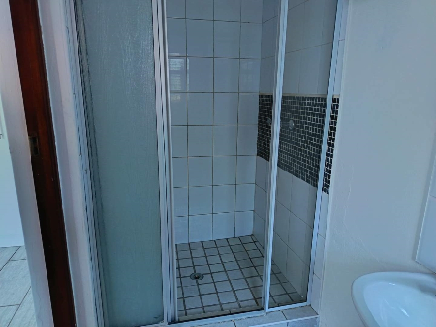 To Let 1 Bedroom Property for Rent in Joostenbergvlakte Western Cape